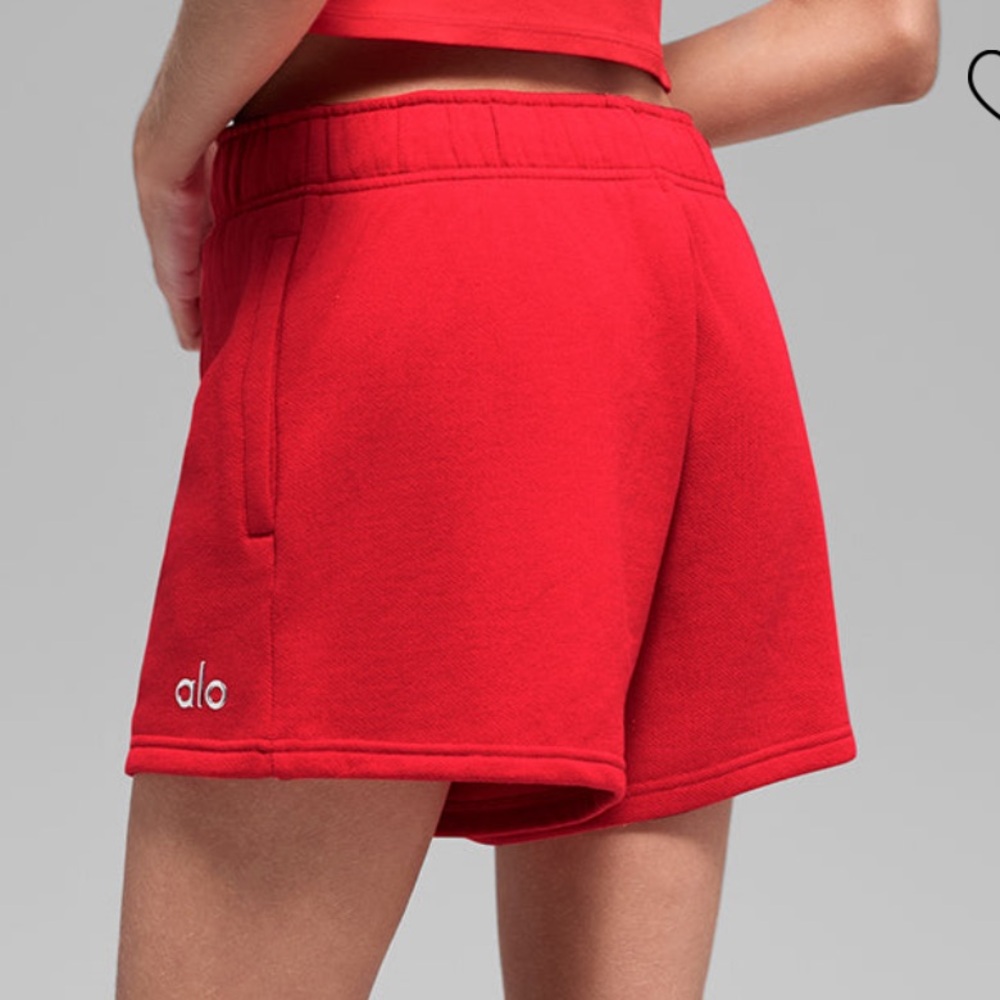 ALO Accolade Shorts- Bright Red ❤️ - Picture 3 of 4